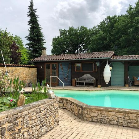 Hotel Le Bon Chemin Roulotte à Sainte-Nathalène Extérieur photo
