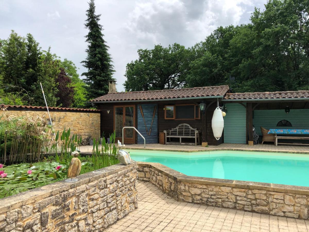 Hotel Le Bon Chemin Roulotte à Sainte-Nathalène Extérieur photo
